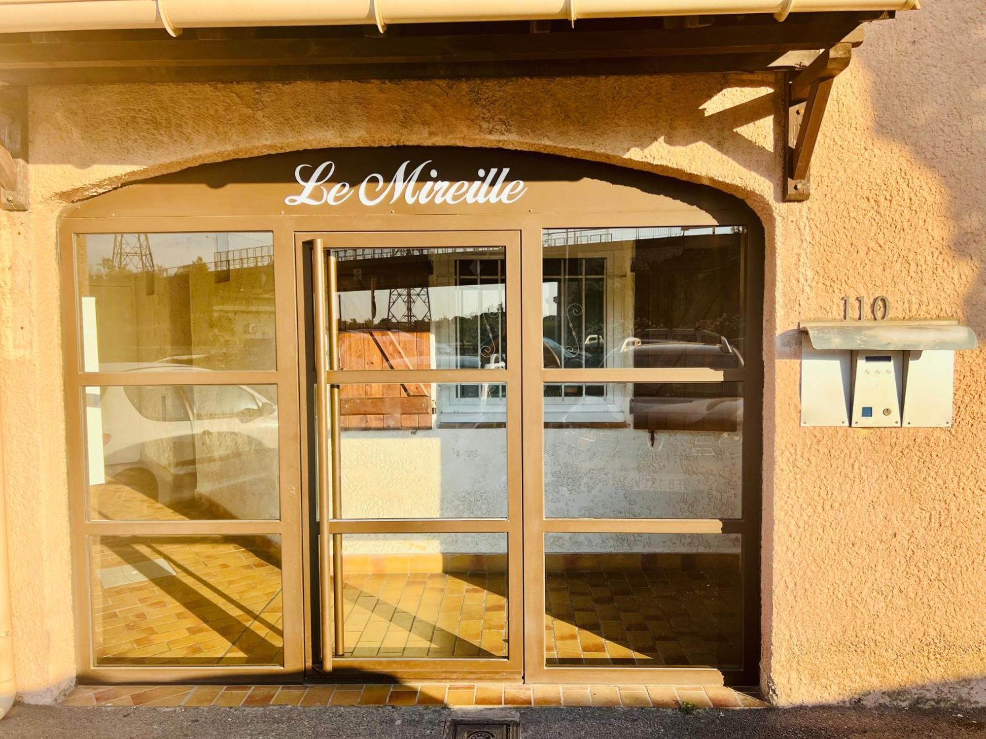 Perle Du Rivage - Plage 50M, Clim, Wifi, 2 Pers Fos-sur-Mer Exterior photo